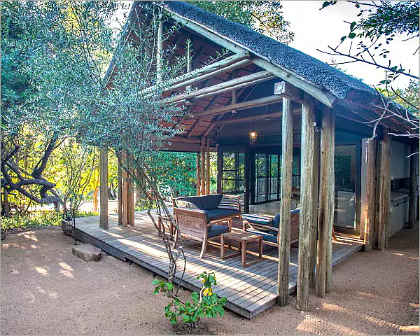 Bateleur Safari Lodge